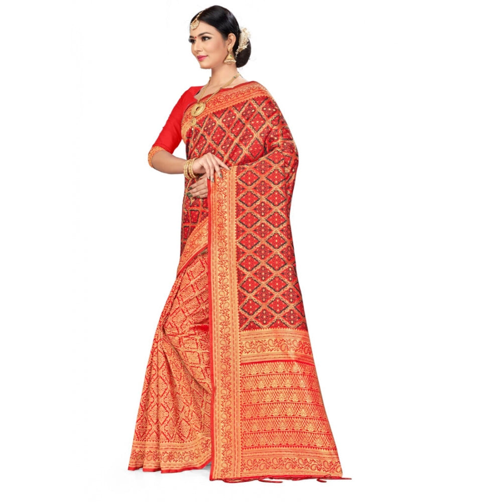 Trendy Banarasi silk Saree with Blouse piece