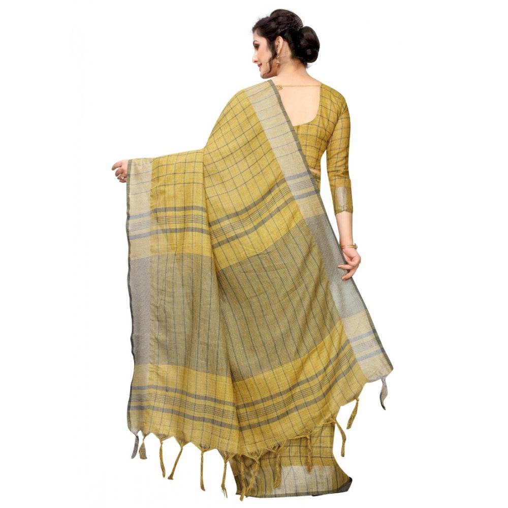 Pretty Linen Saree with Blouse