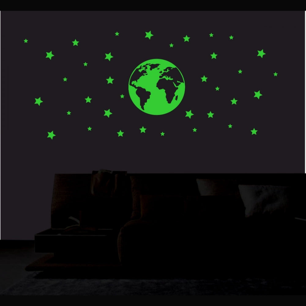 Adorable Green Star And Earth Decorative Radium Sticker Wall Sticker