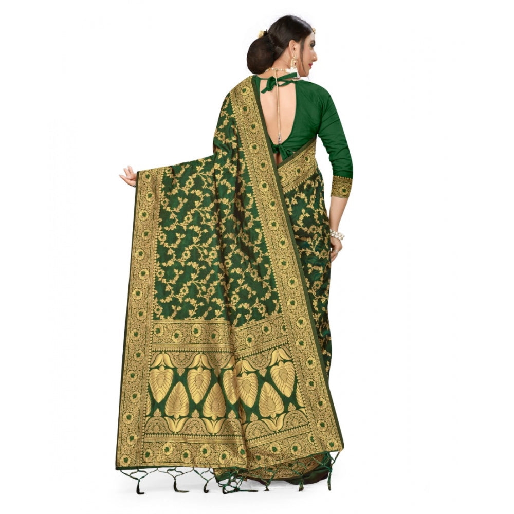 Alluring Banarasi Silk Saree With Blouse piece