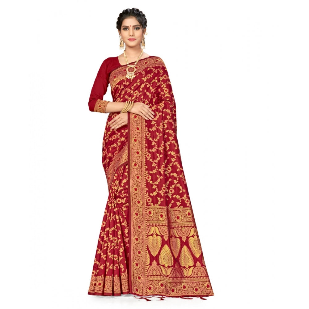 Alluring Banarasi Silk Saree With Blouse piece