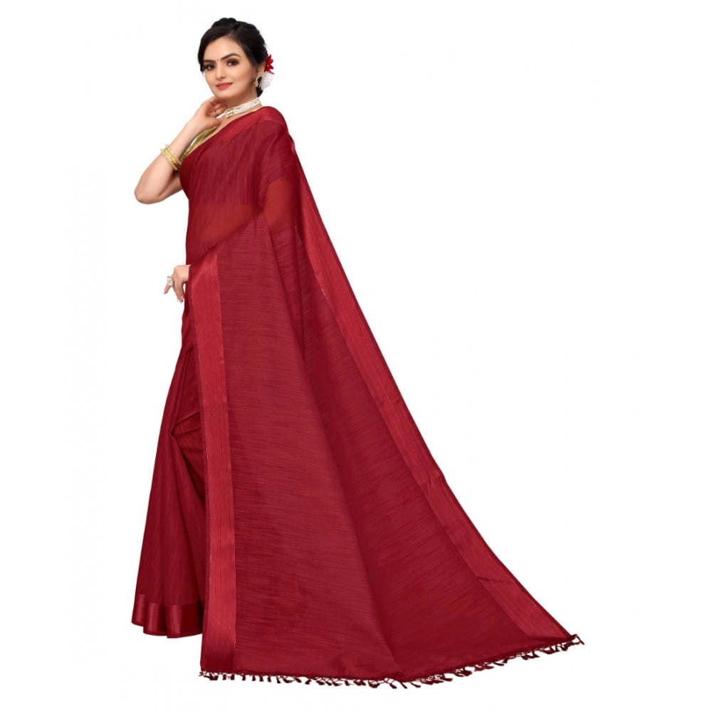 Elegant Cotton Blend Stripe Pattern Saree