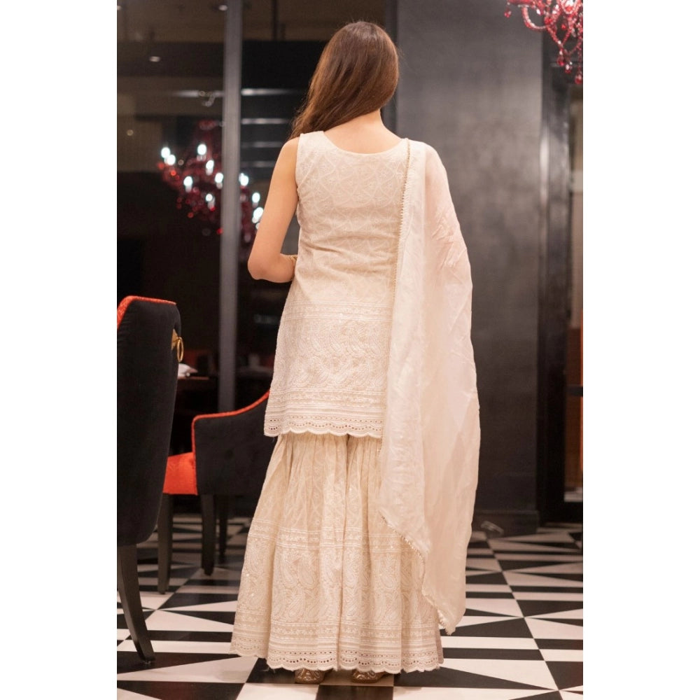 Casual Sleeveless Embroidered Cotton Kurta Set