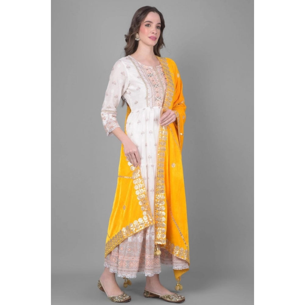 Fashionable Women's Velvet Gotta Patti Dupatta