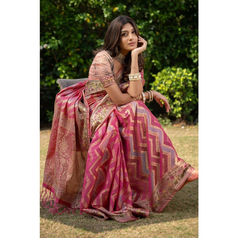 Stunning Organza Printed Saree With Blouse Piece