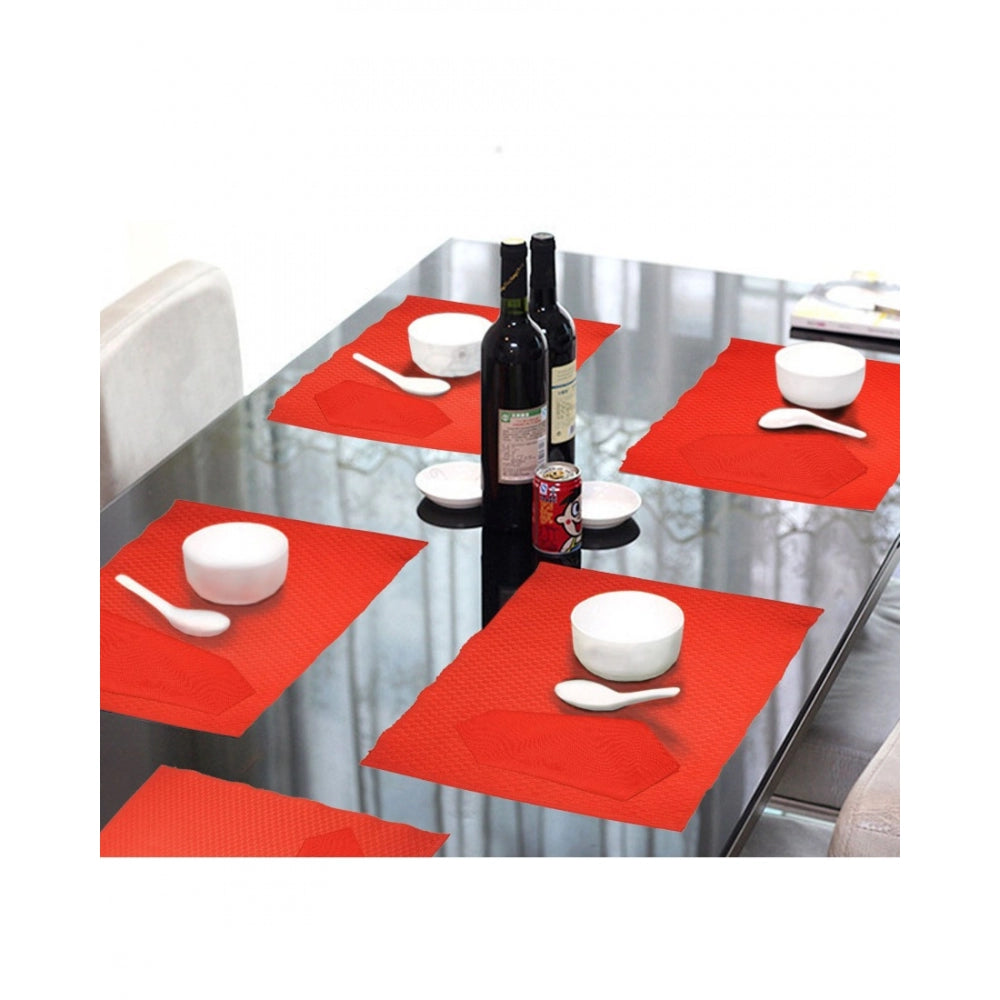 Voguish Solid Cotton Place Mats and Napkin Sets