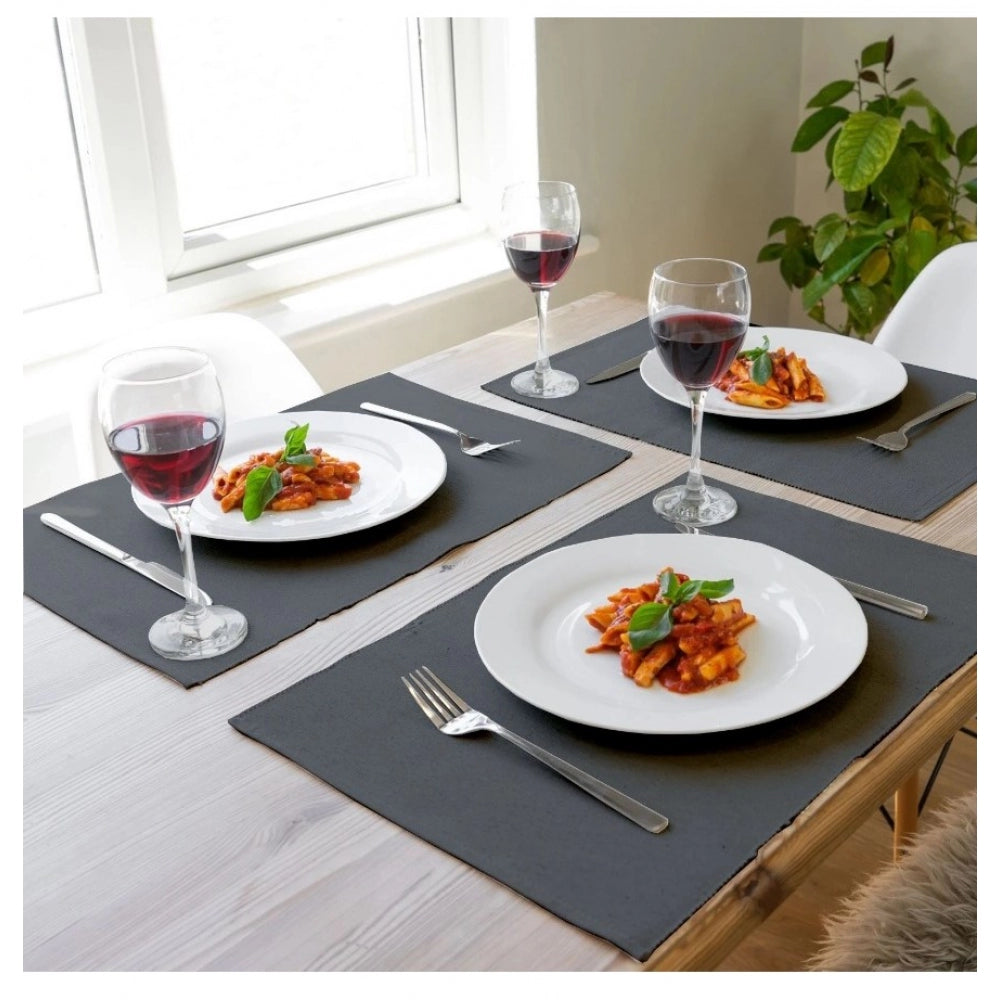 Voguish Solid Cotton Place Mats Sets