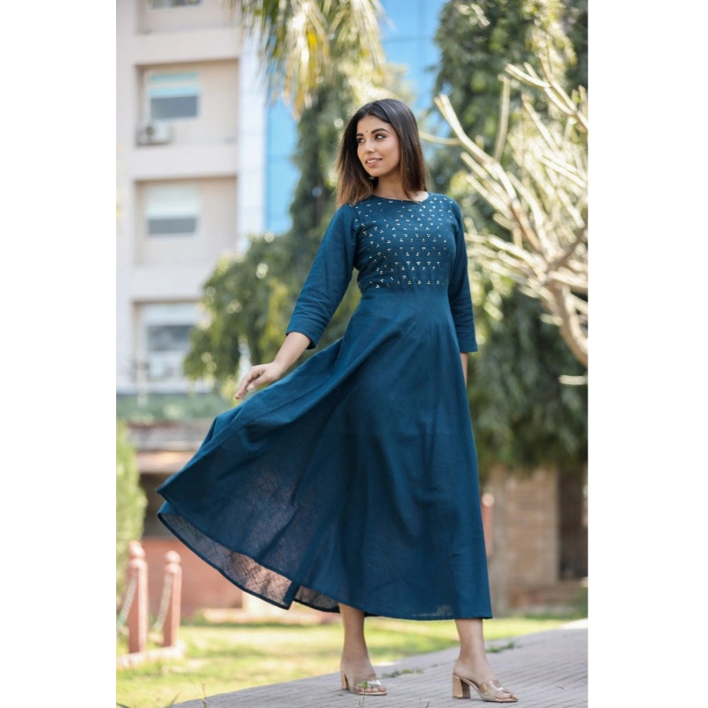 Fabulous Cotton Solid Round Neck Kurti