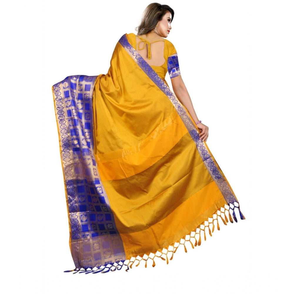 Glorious Jacquard Woven Saree With Blouse Piece