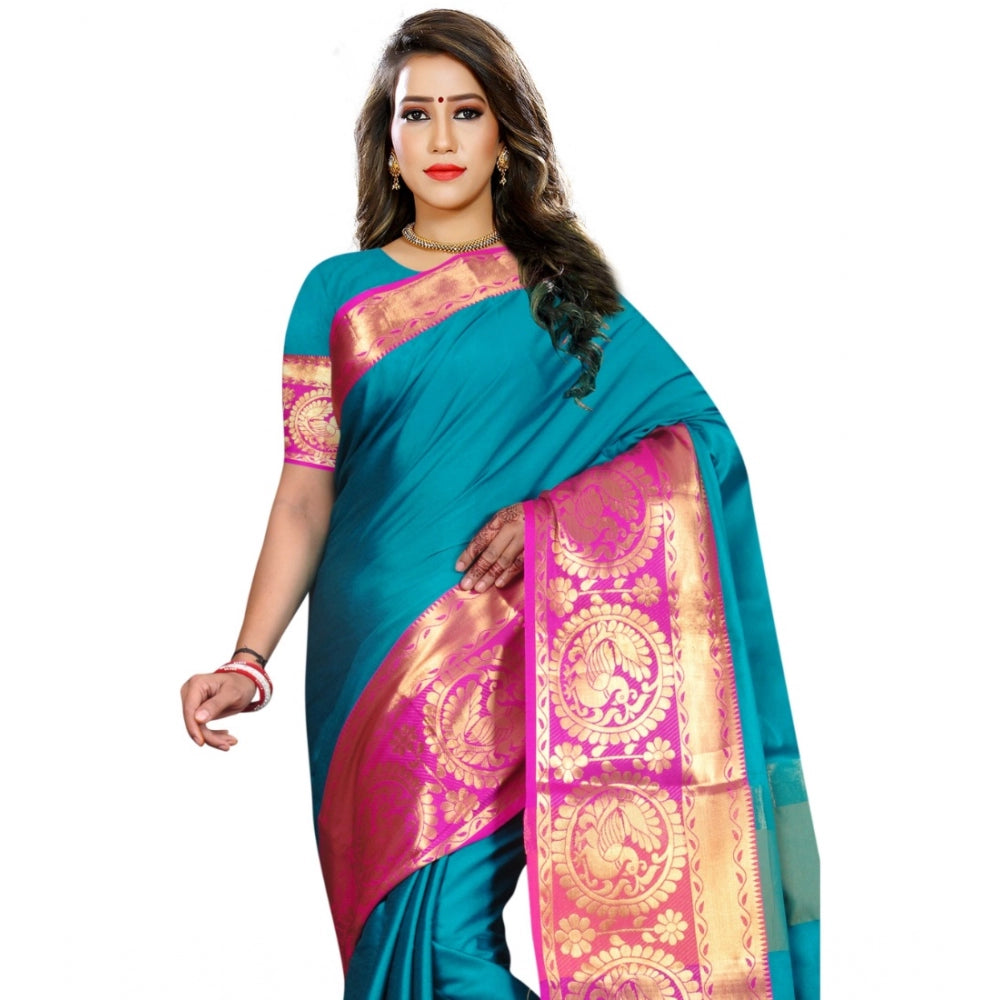 Glorious Jacquard Woven Saree With Blouse Piece