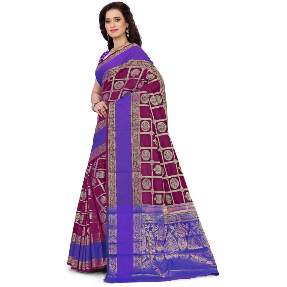 Tremendous Jacquard Woven Saree With Blouse Piece