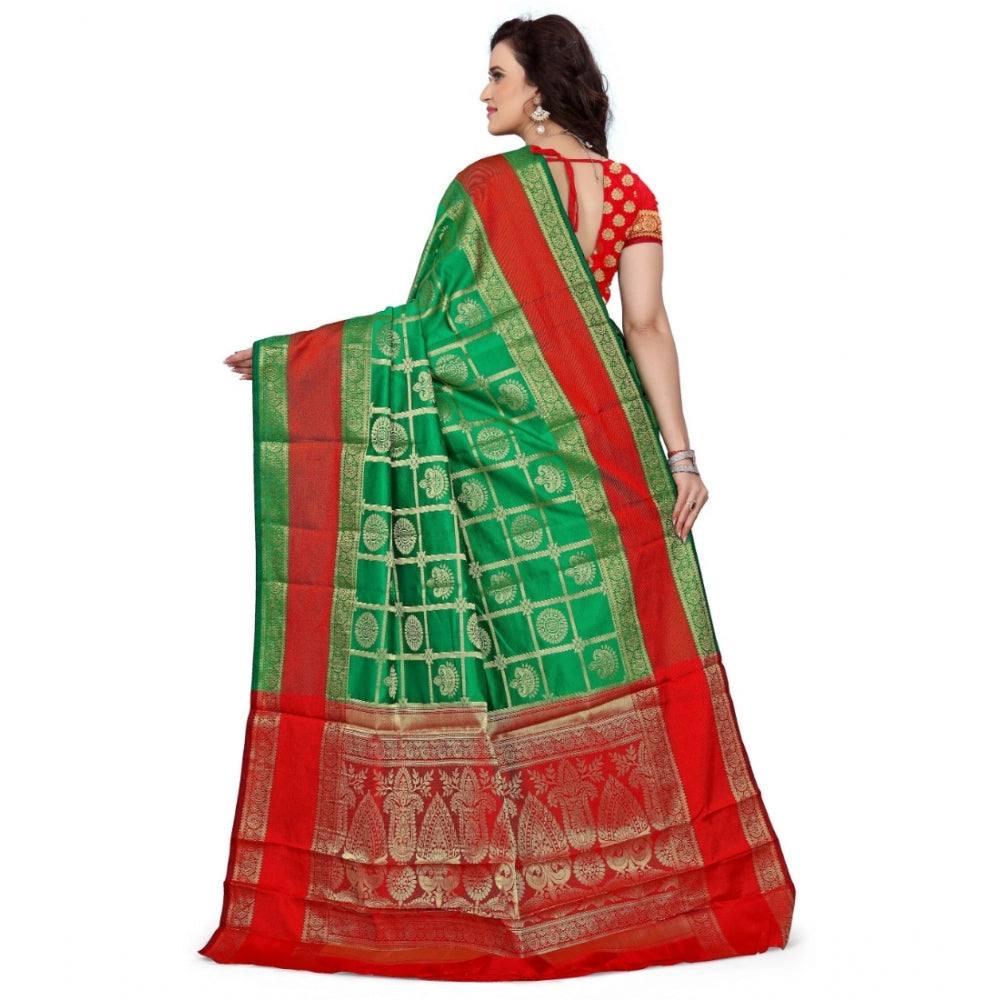 Glorious Jacquard Woven Saree With Blouse Piece