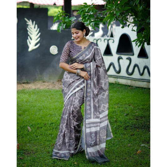 Beautiful Women's Cotton Printed Saree With Unstitched Blouse