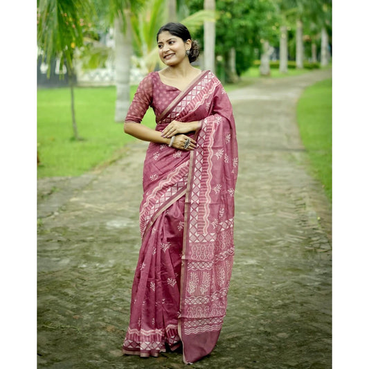 Beautiful Women's Cotton Printed Saree With Unstitched Blouse