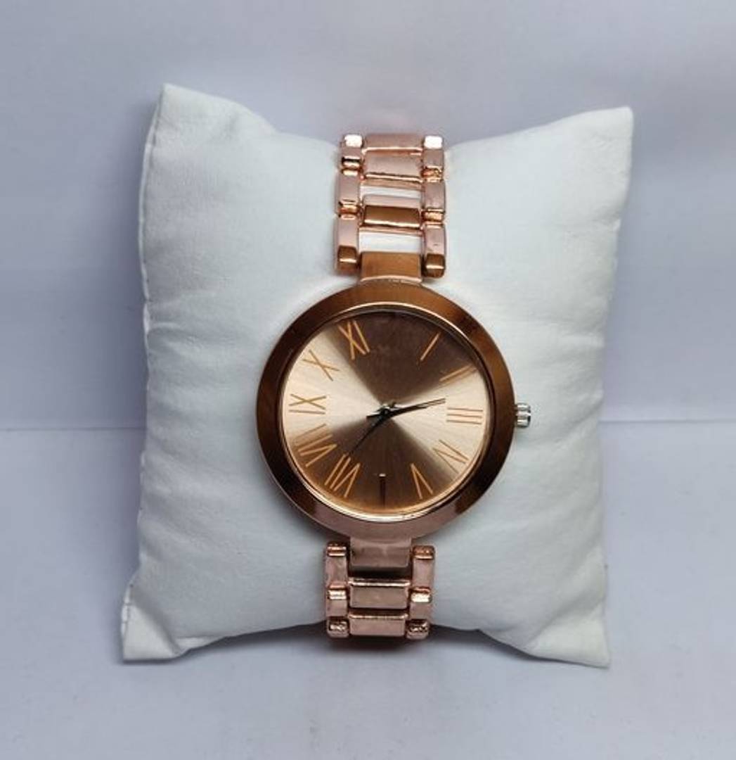 Attractive Metal Women's Watch