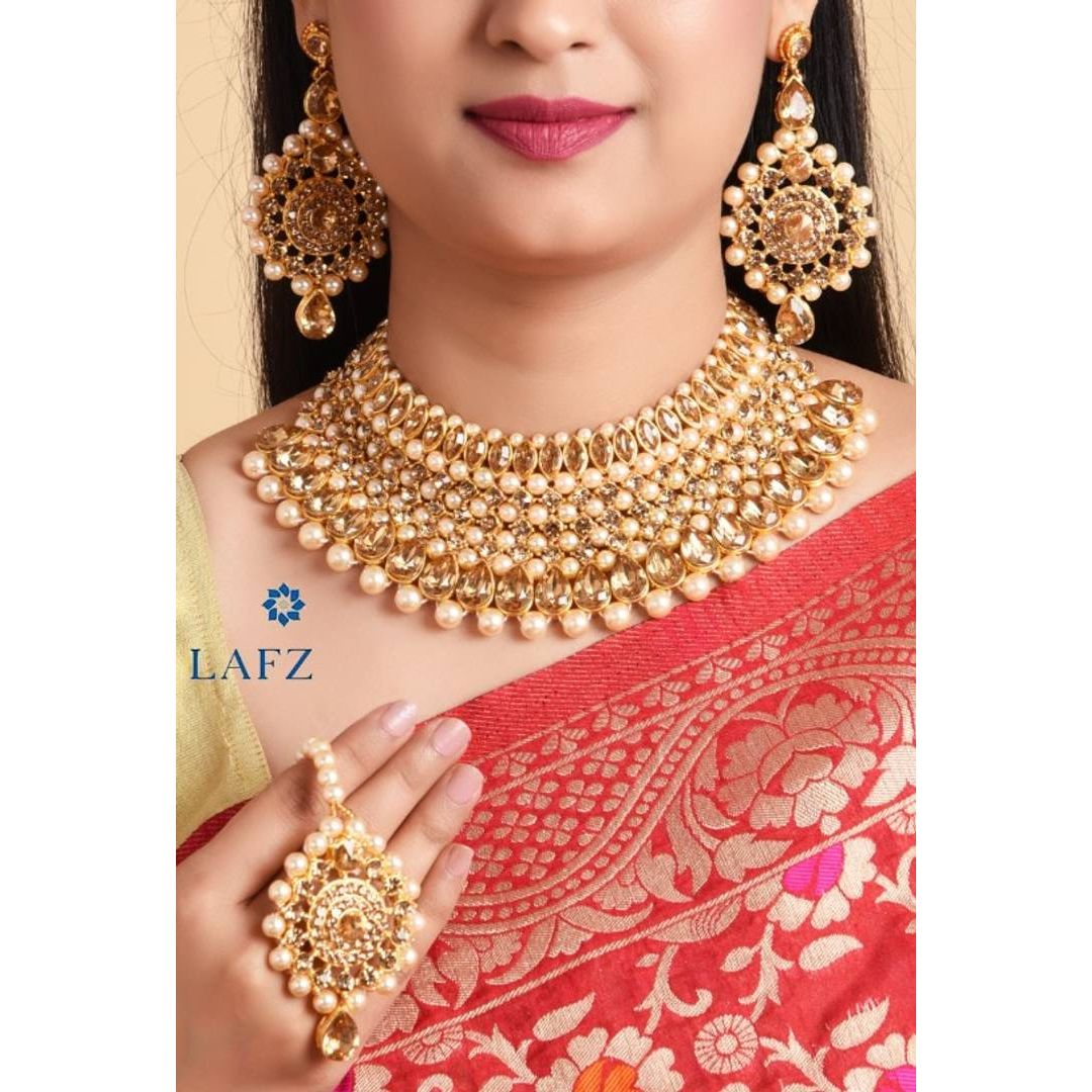 Ravishing Alloy Necklace Jewellery Set